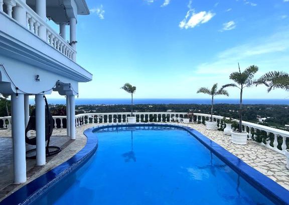 Cabrera Hotel | GodFather #1 Room with Balcony at Casablanca