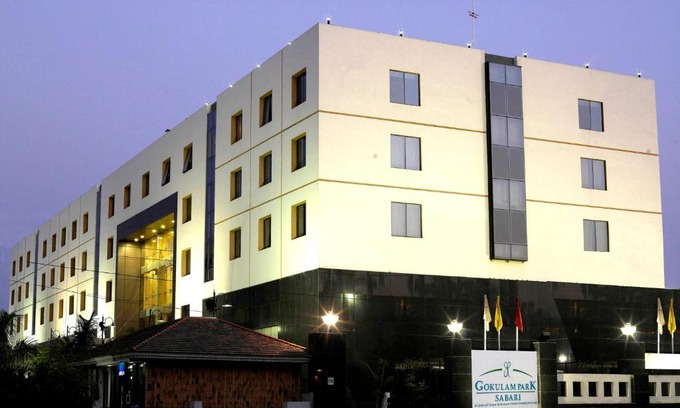Navalur Hotel | Gokulam Park Sabari-Siruseri SIPCOT