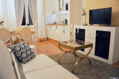 Old Town Apartment | Gold Box Apartament