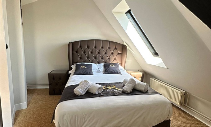 Brequerecque Apartment | Golden 014