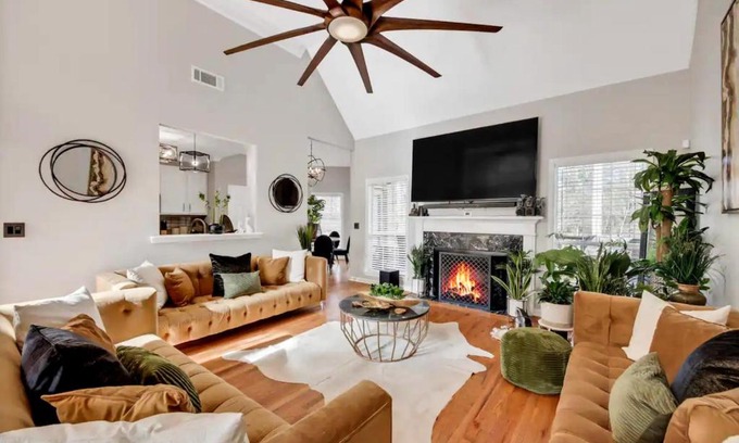 East Point House | Golden Acres Manor