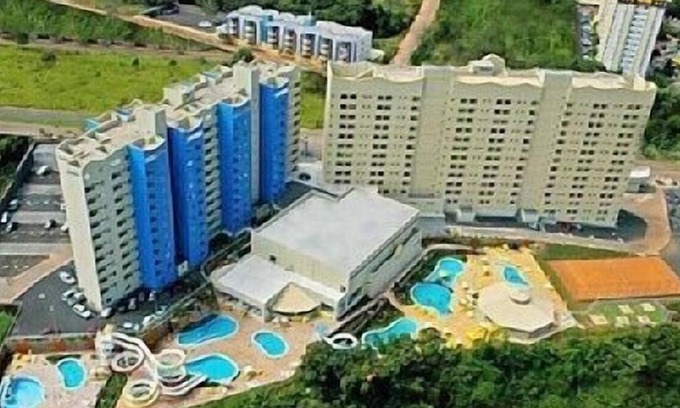 Bandeirantes Apartment | Golden Dophin grand hotel suite 3 people being under 5 years old