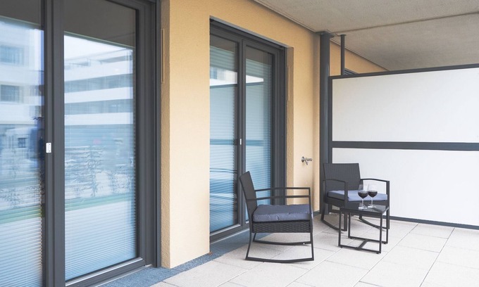 Maichingen Apartment | Golden Garden luxury apartment with underground parking space and wallbox