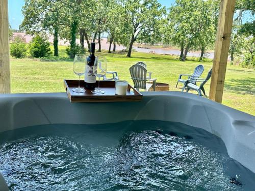 Madill Other | Golden Pine - Lakefront Cabin getaway