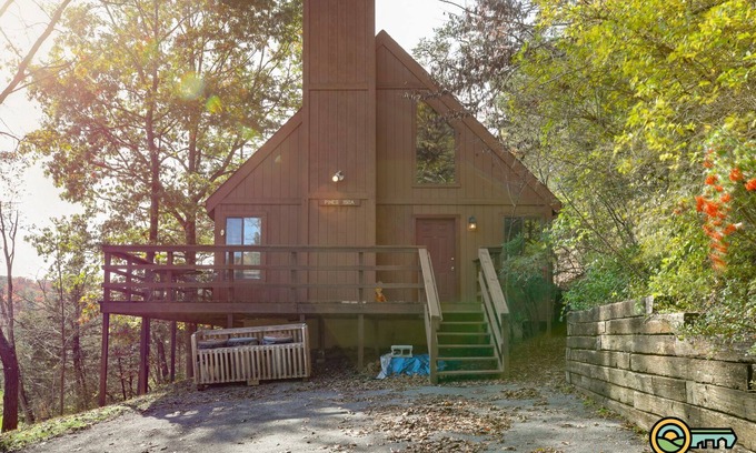 Basye Ski Chalet | Golf-lover's Mountain Chalet (#150A) - Great view of golf course!