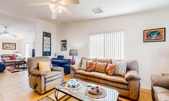 Desert Hot Springs House | Golf Paradise at Mission Lakes