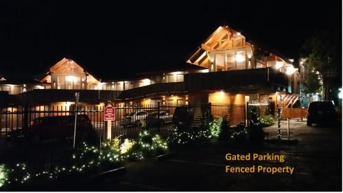 Lakeside Park Cabin | Gondola Lodge & Tahoe Beach Club