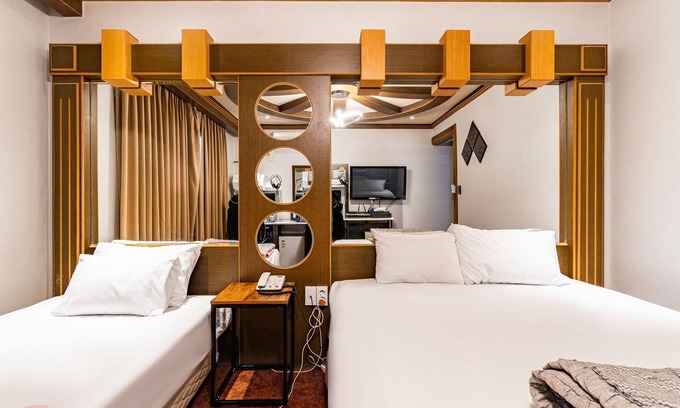 Gongju Hotel | Gongju Hotel del Luna