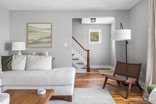 Three Oaks House | Good Karma Guesthouse