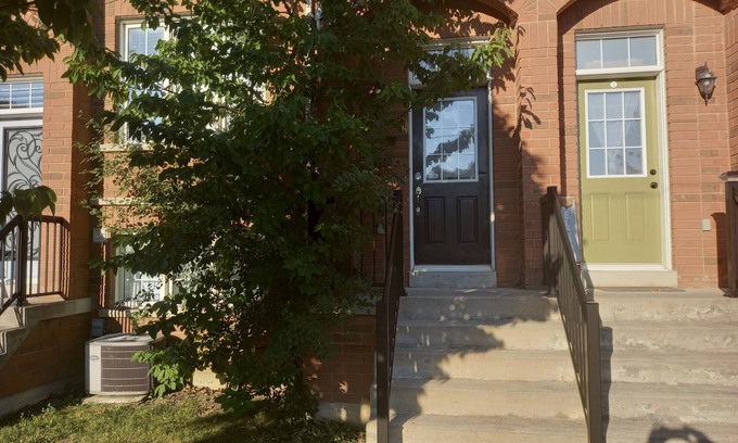 Ajax House | Gorgeous 2 story suite 1 Bedroom, perfect for you.