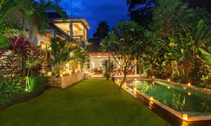 Batubelig Villa | Gorgeous 3BR Villa, 5Mins Walking To Batu Belig Beach - W/Private Pool!