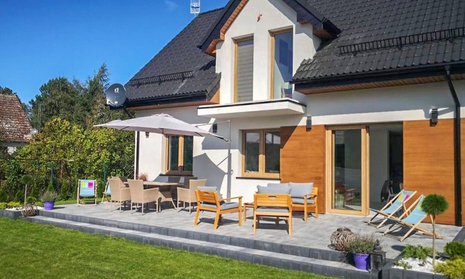 Nowecin Apartment | Gorgeous apartment in Nowecin with WiFi