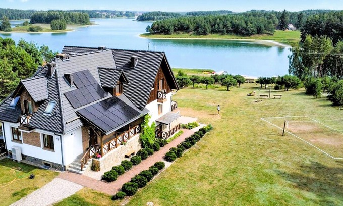 Lipnica Apartment | Gorgeous apartment in Borzyszkowy