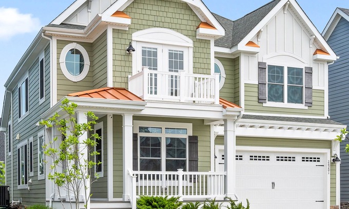 Bayside House | Gorgeous Beach Home in Bayside Resort! 3 Master suites!