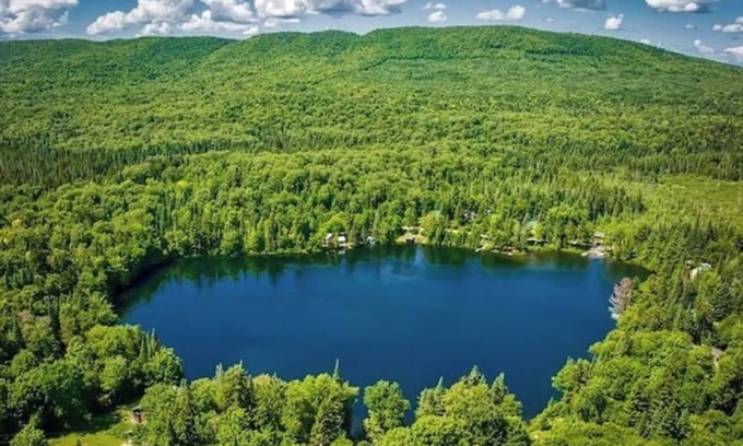 Town of Bellmont House | Gorgeous Getaway With Nature and Private Pond