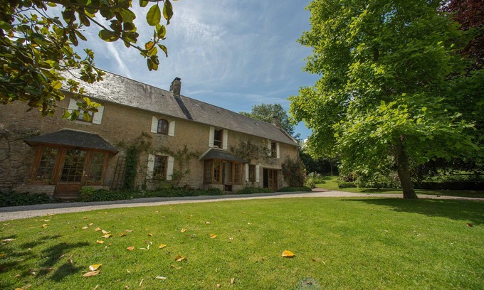 Monfreville Cottage | Gorgeous Home from Home - Pond Cottage