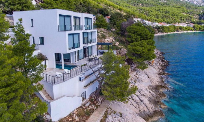 Drvenik House | Gorgeous home in Drvenik