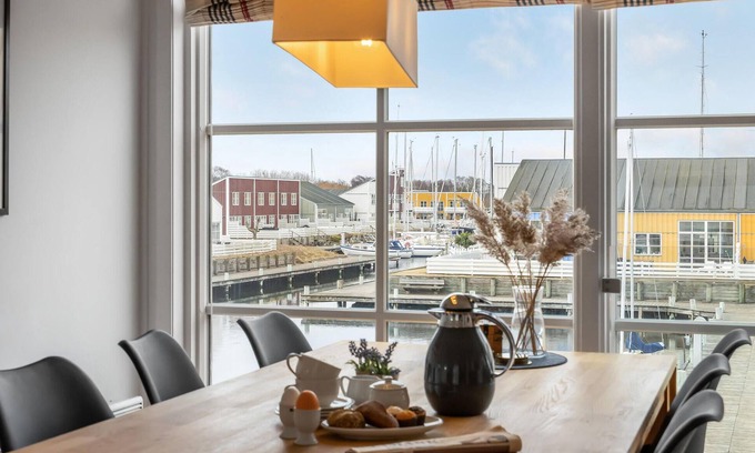 Øer Strand House | Gorgeous home in Ebeltoft with sauna