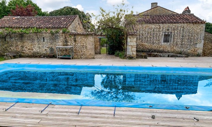 Geay House | Gorgeous home in Geay