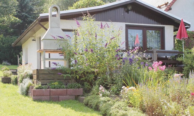 Geratal House | Gorgeous home in Geratal with kitchen