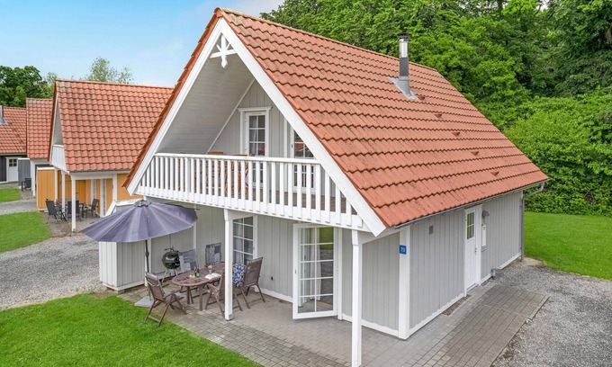 Grasten House | Gorgeous home in Gråsten with sauna