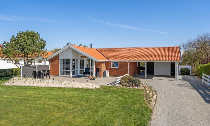 Bork Havn House | Gorgeous home in Hemmet with WiFi