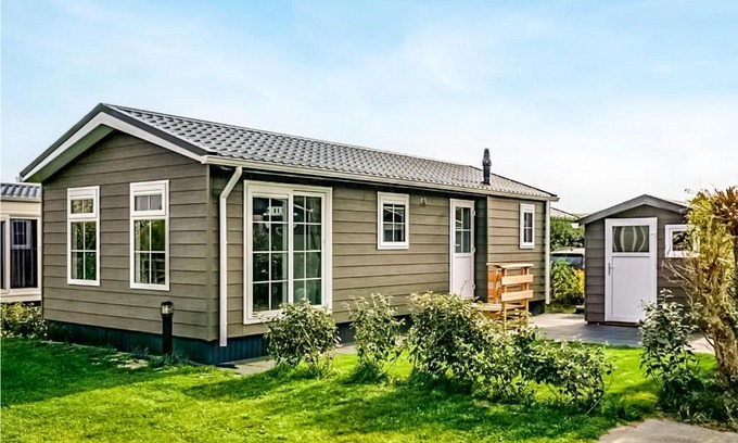 Julianadorp aan zee House | Gorgeous Home In Julianadorp With Wifi