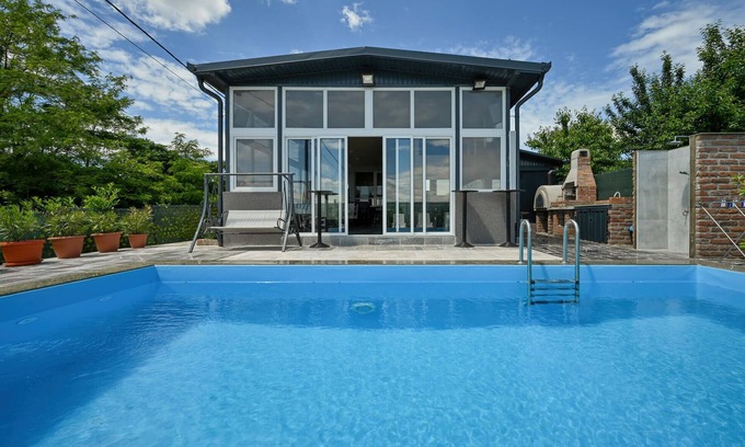 Koprivnica House | Gorgeous home in Koprivnica with sauna