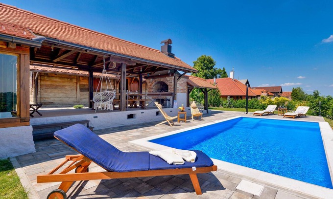 Varazdinske Toplice House | Gorgeous home in Martinkovec with sauna