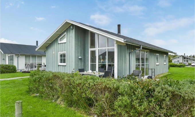 Houstrup House | Gorgeous Home In Nørre Nebel With Wifi