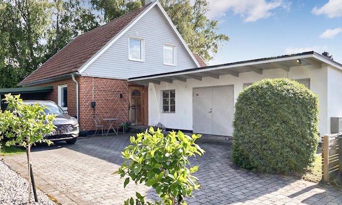 Sodra Sandby House | Gorgeous home in Södra Sandby with WiFi
