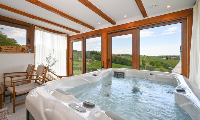 Gornji Mihaljevec House | Gorgeous home in Zelezna Gora with WiFi