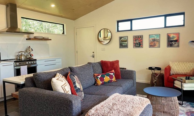 Dripping Springs Cabin | Gorgeous Modern Cabin w Heated Pool & Firepit