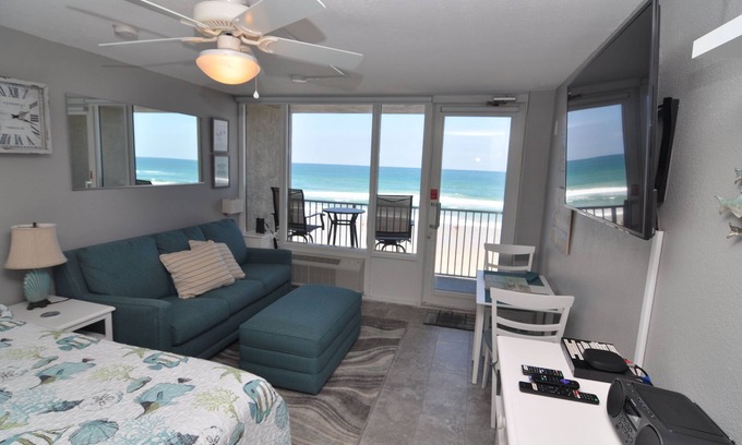 Daytona Beach Shores Condo | Gorgeous Oceanfront Studio Cozy Condo with Private Balcony.