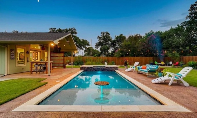 Buda House | Gorgeous, Private 4 Bedroom Home w/Pool, Game Room, Gym, Large Back Yard