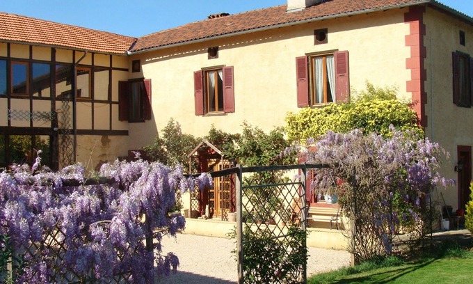 Vieuzos Other | Gorgeous, spacious & well-equipped gite in the heart of SW France