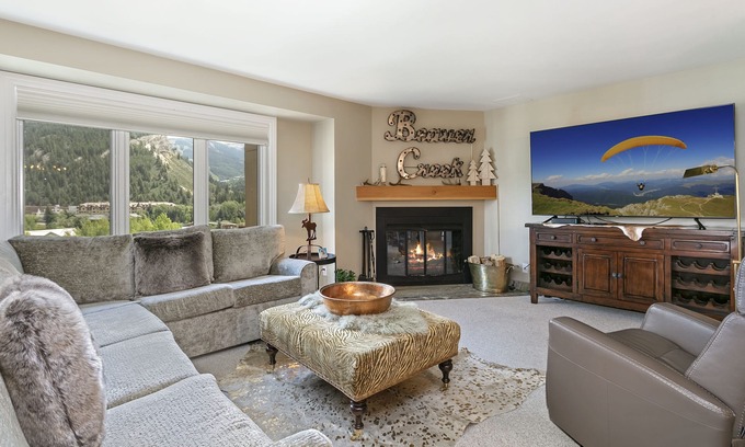 Avon Condo | Gorgeous Views of Vail and Beaver Creek A702