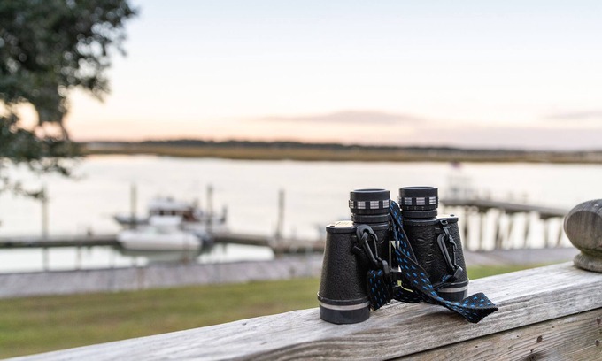 Beaufort Condo | Gorgeous Waterfront Battery Creek Retreat