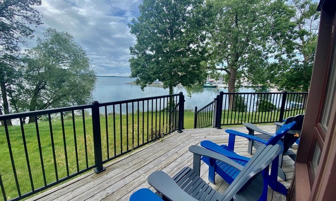 Loyalist House | Gorgeous Waterfront home with sweeping views of a beautiful bay.