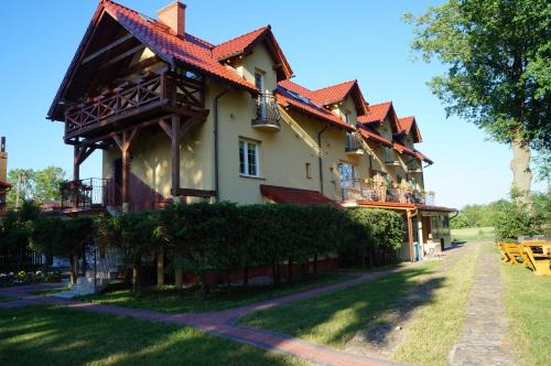 Smoldzinski Las House | Gospodarstwo agroturystyczne , Pod Dębem'