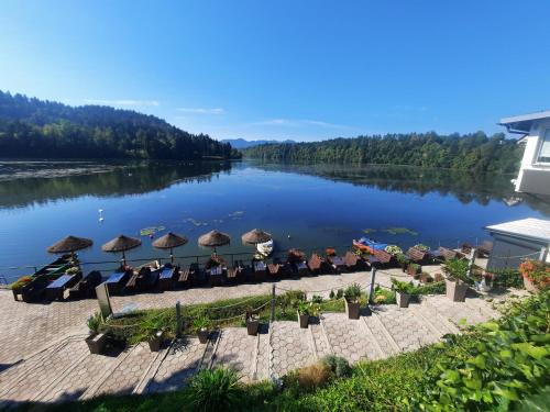 Medvode Bed & Breakfast | Gostisce Jezero