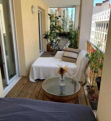 Musicians Quarter Apartment | Gounod - Spacieux T2 - idéal pour couple