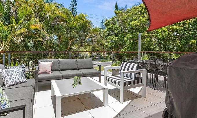Sunshine Beach Apartment | Graebill - Light & Spacious Duplex