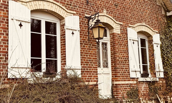 Coucy-le-Chateau-Auffrique House | Grandma's. Pets welcome!