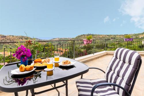 Altavilla Milicia Bed & Breakfast | Granatelli Holiday Home