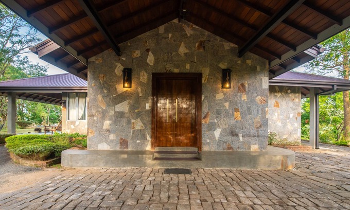 Lindula Resort | Grand Argyle Resort & Villas