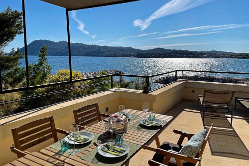 Les Sablettes House | "Grand Bleu" Villa direkt am Meer