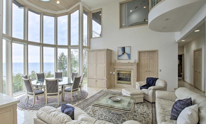 Egg Harbor House | Grand Egg Harbor Home with Stunning Lake Views!