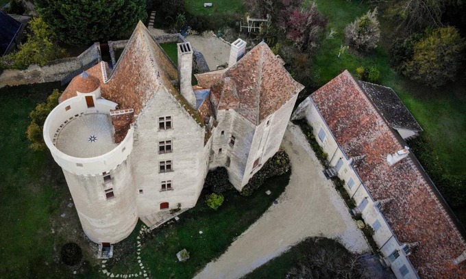 Betz-le-Chateau House | Grand gîte au château de Betz-le-Château