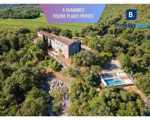 Causse-de-la-Selle House | Grand gite idéal pour famille et groupe, piscine et plages privées